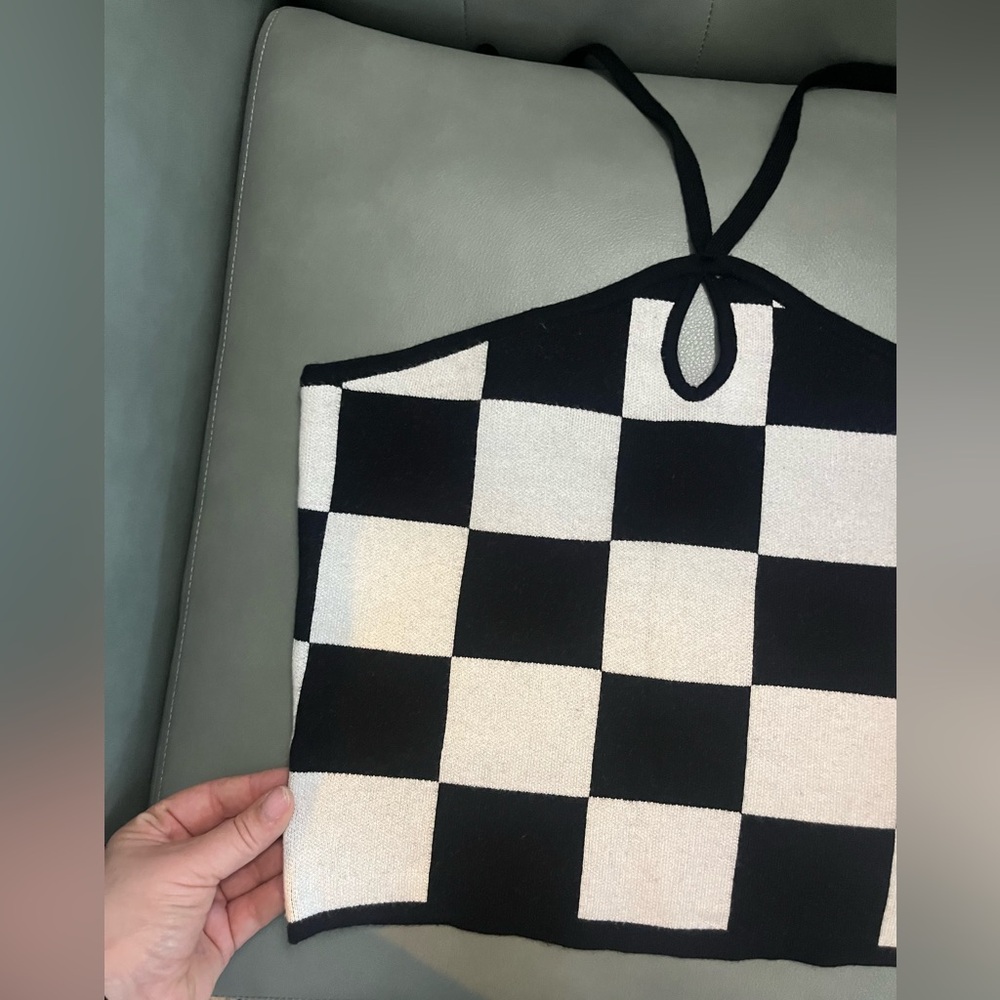 NWT Black and White Halter Checkered Top - Picture 2 of 7
